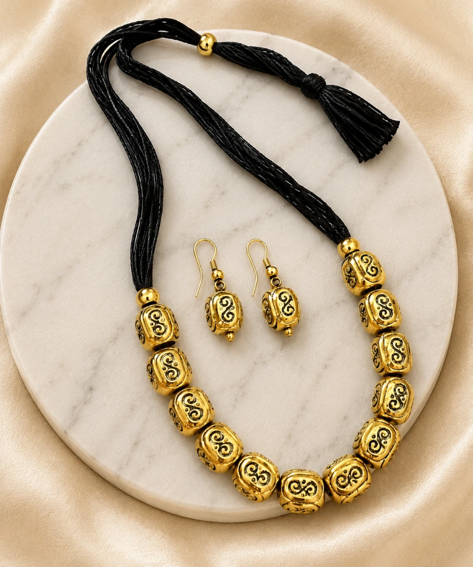 Fusion Heritage Antique Beaded Necklace Set - Image 4