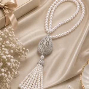 Imperial Pearl Tassel Diamond Elegance