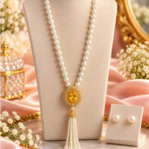 Royal Tassel Statement Necklace – Golden Crystal Edition